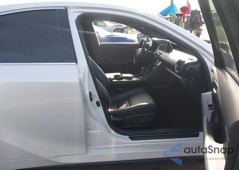 2021 Lexus Is 300 z USA, uszkodzony, nr VIN JTHC81F2XM5046222